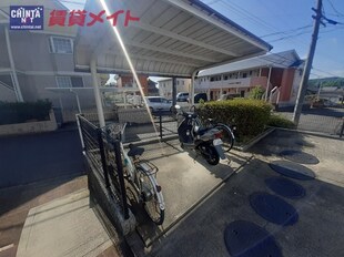 伊勢川島駅 徒歩13分 2階の物件外観写真